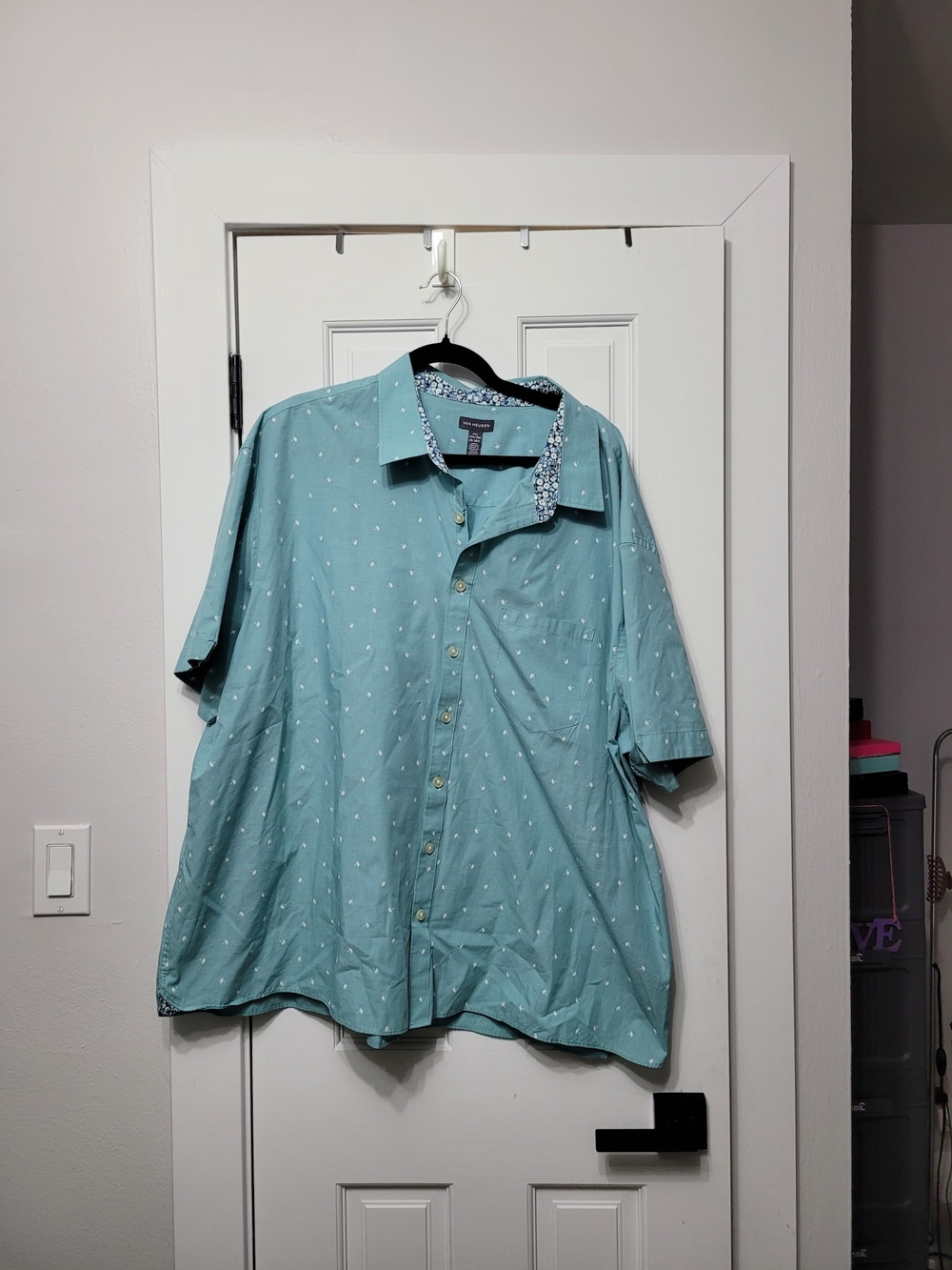 Van Heusen Teal Short-Sleeve Button-Down Shirt